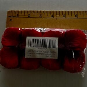 Rose Petals NIP Code Florist 2200 piece Dark Red Silk (like)